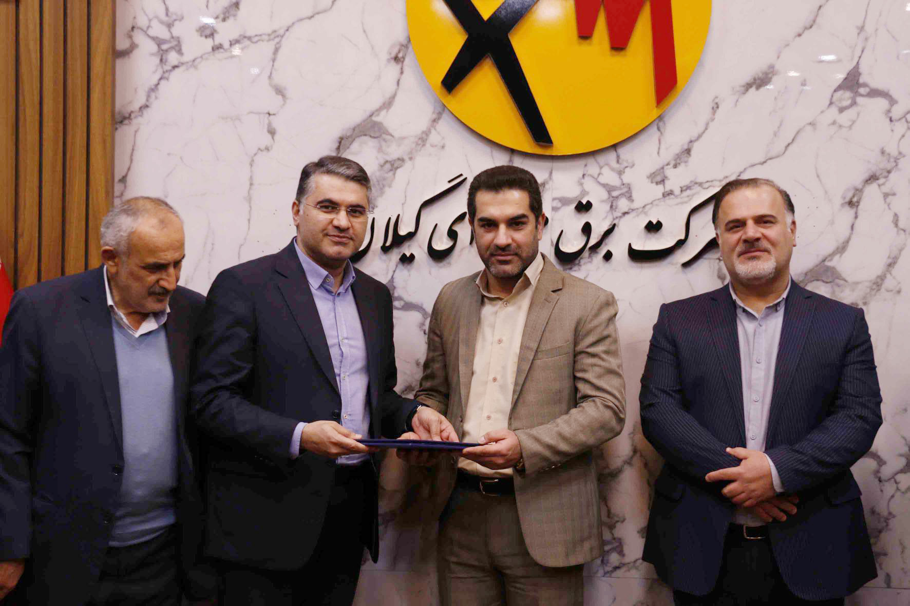 محمدرضا خسروی نماینده هسته گزینش توانیر در شرکت برق منطقهای گیلان شد محمدرضا خسروی نماینده هسته گزینش توانیر در شرکت برق منطقهای گیلان شد