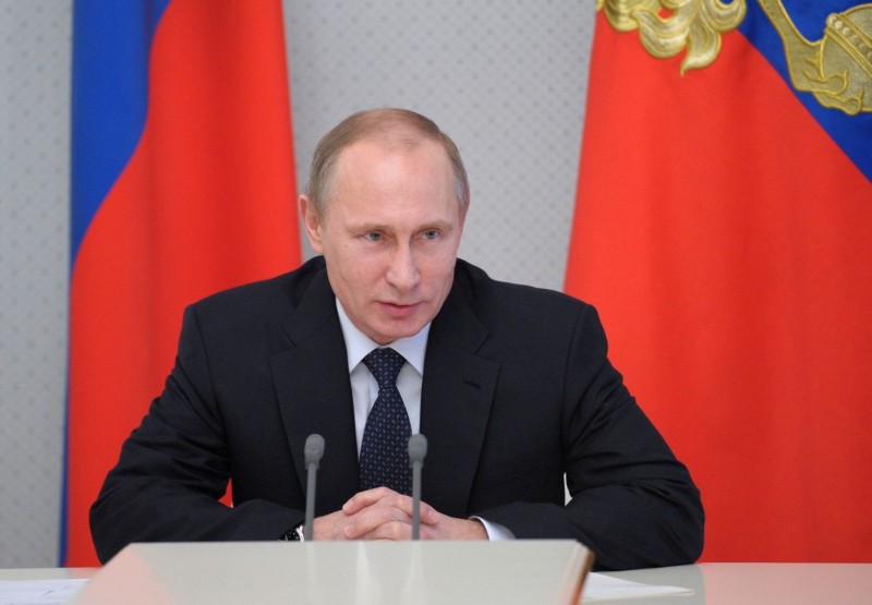 ولادیمیر پوتین، رئیس جمهور روسیه دارایی: 40 تا 70 میلیارد دلار/ سرانه تولید ناخالص داخلی: 14.000 دلار