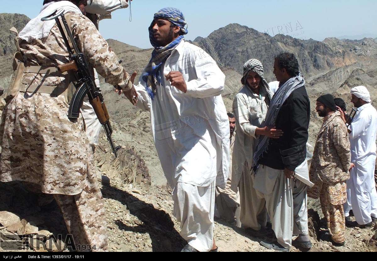 Иран пакистан граница. Война Ирана и Пакистана. Iran Pakistan border. Pakistan-Iran border tensions. Чья армия сильнее Ирана или Пакистана.