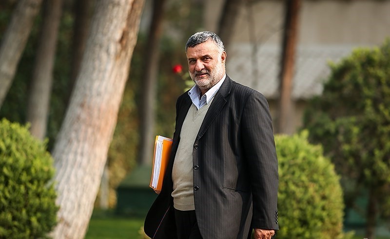 مرغ در دولت تدبیر و امید گران نشده است/مردم نباید مرغ را به قیمت ۸ و ۹هزار تومان خریداری کنند.