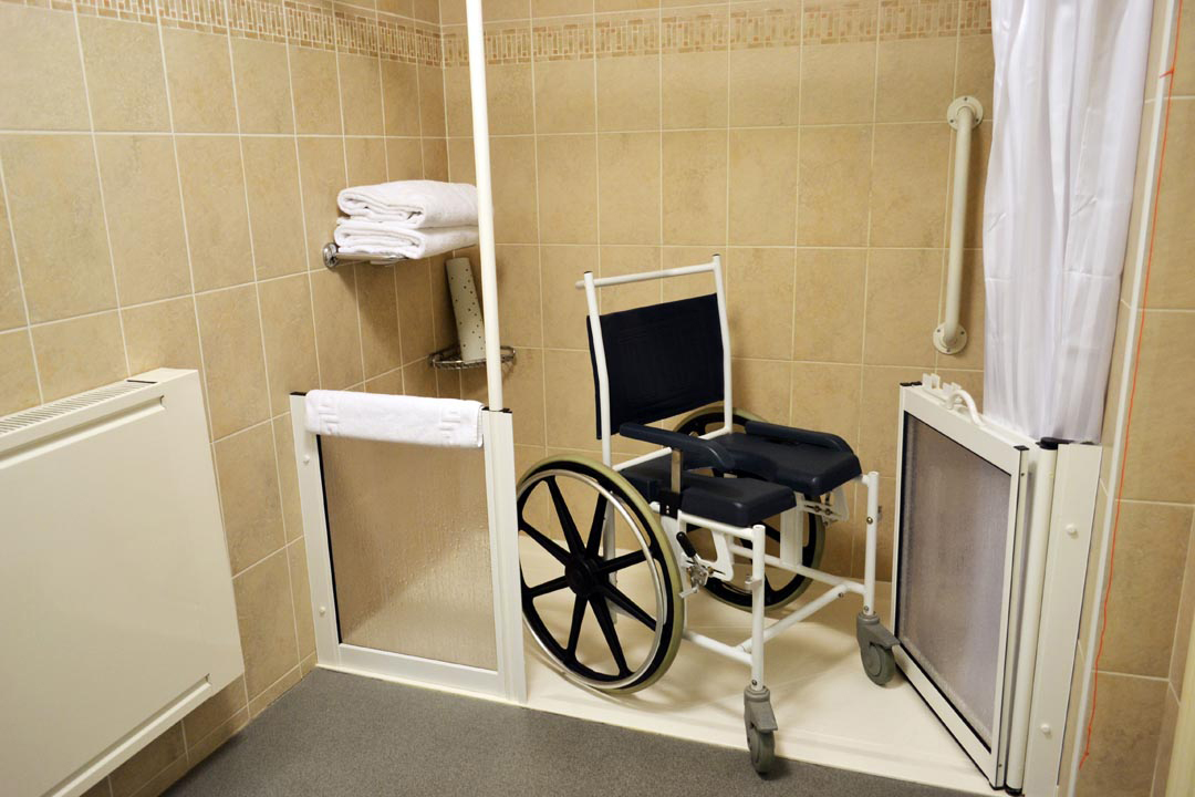 هتل شیراز برای اقامت افراد دارای معلولیت