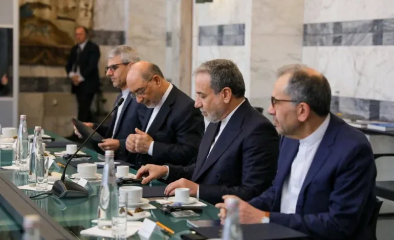 هیات ایران در مذاکرات غیرمستقیم با آمریکا