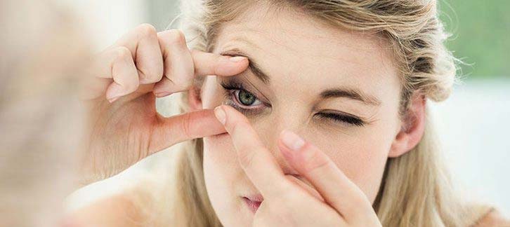 بهترین لنز برای چشم های حساس