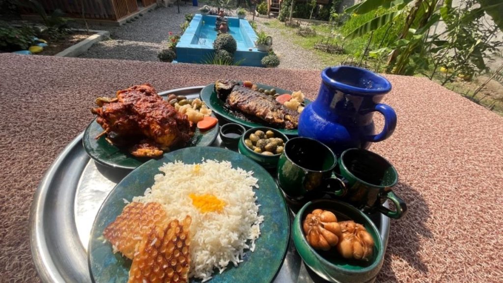 بشقاب غذای گیلانی