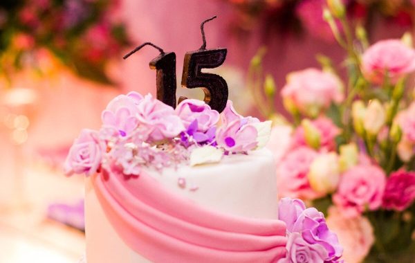 برای تولد چه گلی بخریم؟