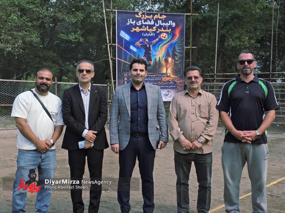 برگزاری جام والیبال بندرکیاشهر با هدف توسعه نشاط اجتماعی و ترویج فرهنگ ورزش